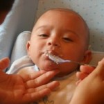 Penyebab DanPenanganan-Bayi-Susah-Makan-Di-Bawah-Usia-24-Bulan