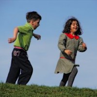 Hubungan-Antara-Perkembangan-Emosi-Anak-Terhadap-Perkembangan-Kecerdasan-Interpersonal