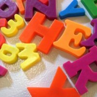 Bagaimana-Mainan-Bahasa-Meningkatkan-Kecerdasan-Balita-2-5-Tahun