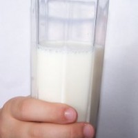 membiasakan-pola-makan-sehat-bagi-balita