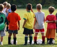 Kiat Mengenalkan Olahraga pada Anak