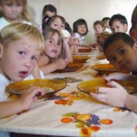 pola makan sehat pada anak