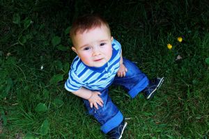 Apakah Penanganan Dini pada Bayi Autis Dapat Disembuhkan?